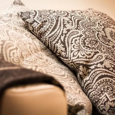 Apartment Dante - Bymyhomeincomo *